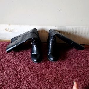 Arizona jean company size 9m boots